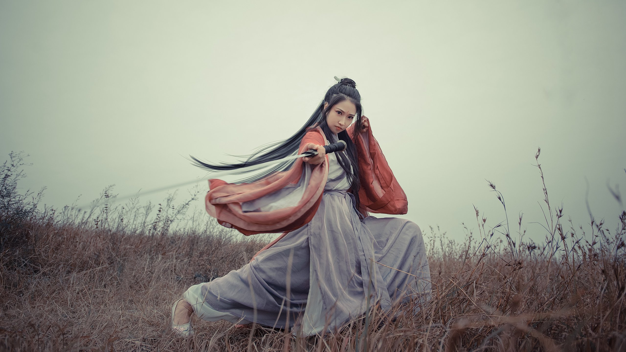 开云平台-德甲战术创新成果突出，精彩连续不断，德甲的主张