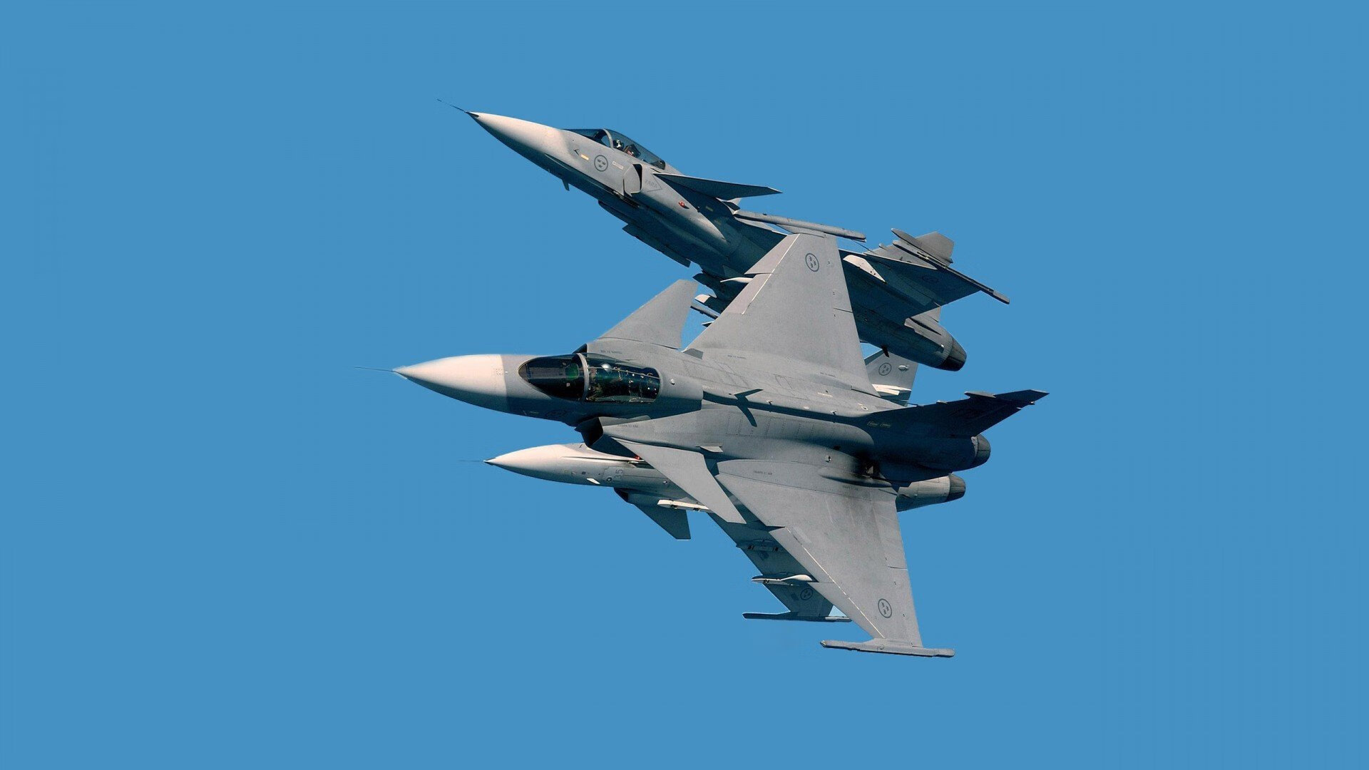 伊朗马术队在巴黎奥运会三项赛中获得第六名,表现稳健。,伊朗马球