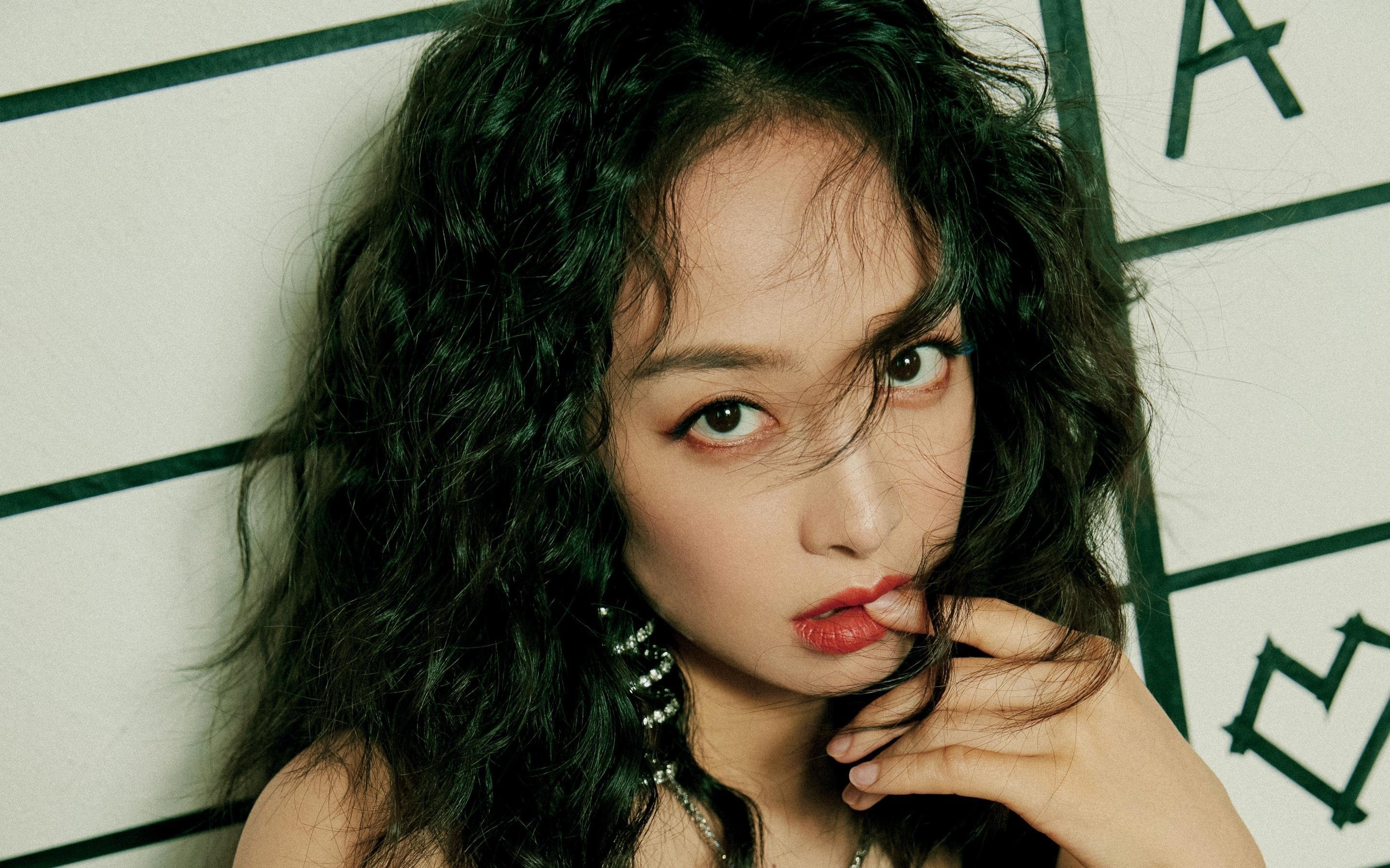 “沙滩合球:天府新区沙滩赛场迎来极限挑战”